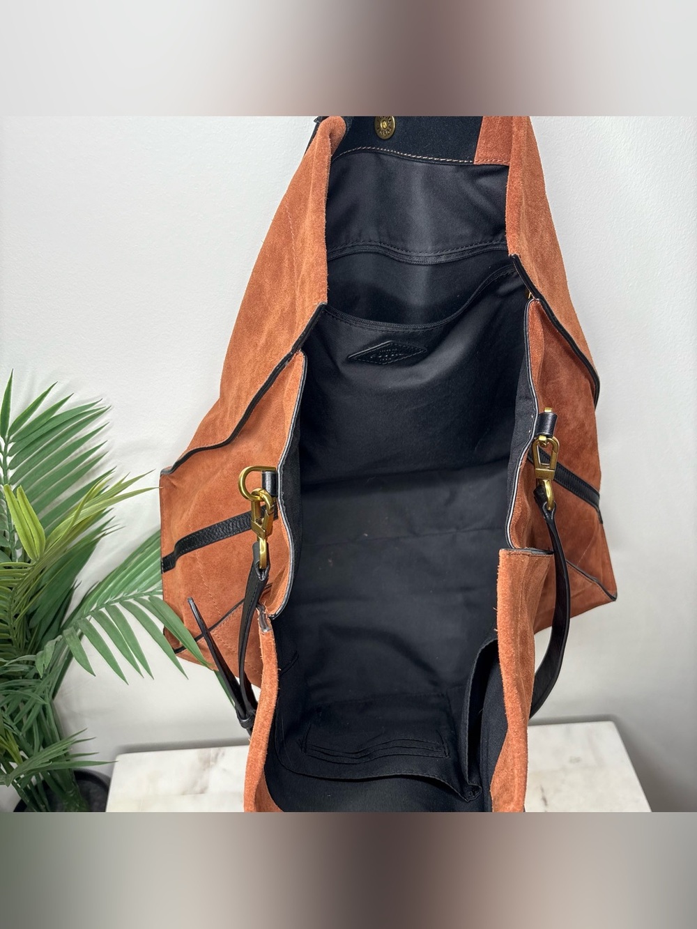 Fossil Carmen Large Tote - Picture 8 of 11
